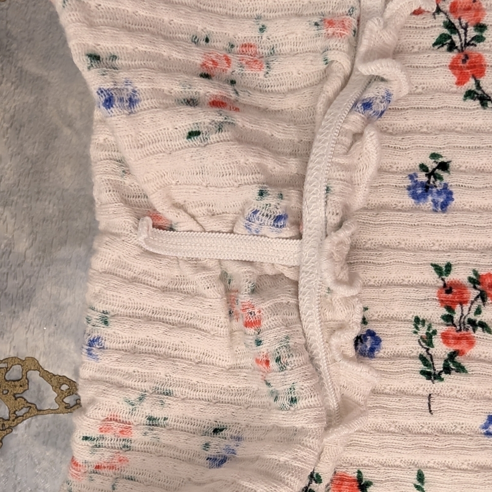 Floral Ribbed Knit Top - Picture 4 of 7